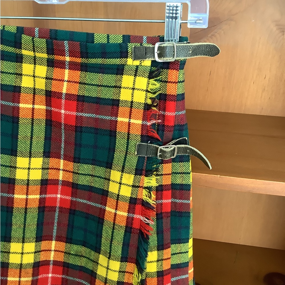 Vintage Laird Portch of Scotland Tartan Wrap Mini Skirt 100% Wool Size 6 - Picture 2 of 13